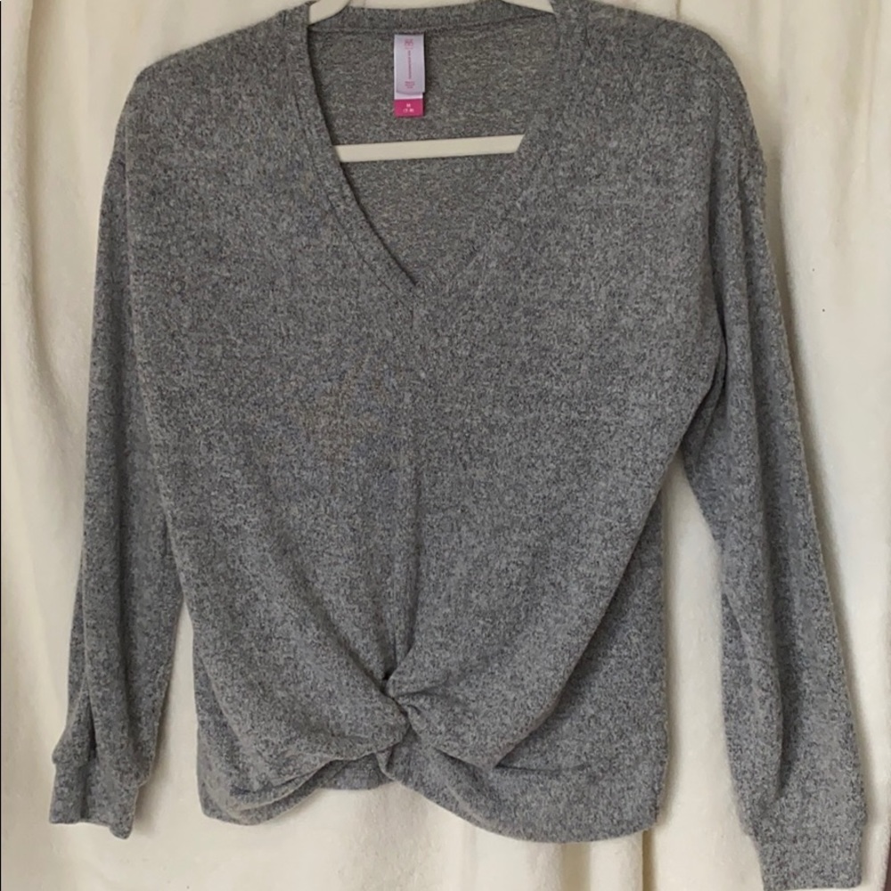Grey long sleeve